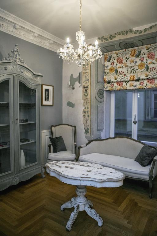 Royal By Otr Apartment *